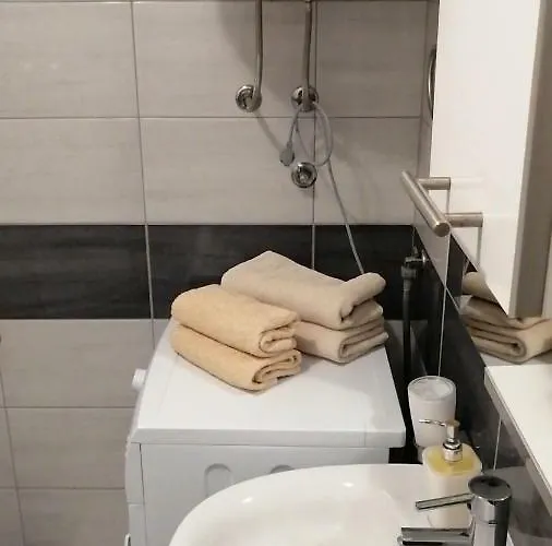 Andria 3* זאדאר